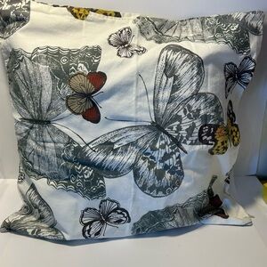 Pottery Barn Butterfly Accent Pillow covers set